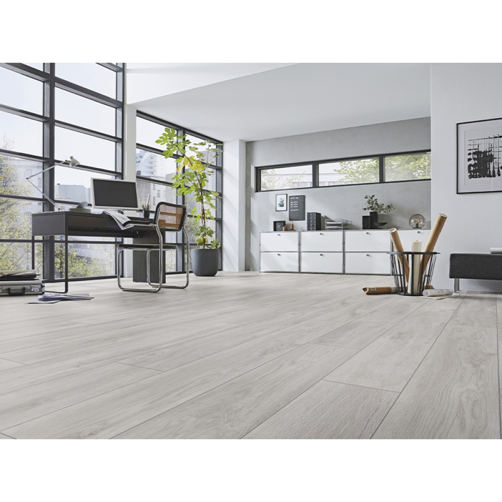 12mm Robusto 4V Premium Oak Grey - 1.293M2 PK