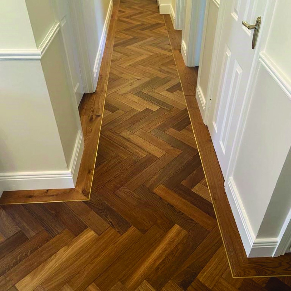 120 X 14 X 600mm Herringbone Slaney Oak - 1.152M2 PK